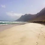 Fcg24a Famara